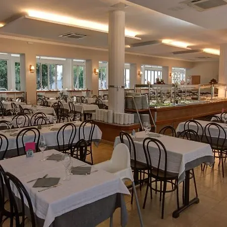 Hotel Solimar 3*